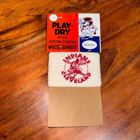 VTG 70’s Cleveland Indians MLB Baseball Chief Wahoo Sweat Band Wristband NOS NEW - Picture 1 of 2